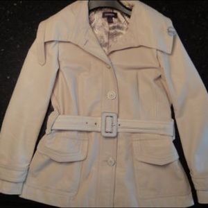 DANIER (M) Leather - Ecru/Beige Short Trench Coat